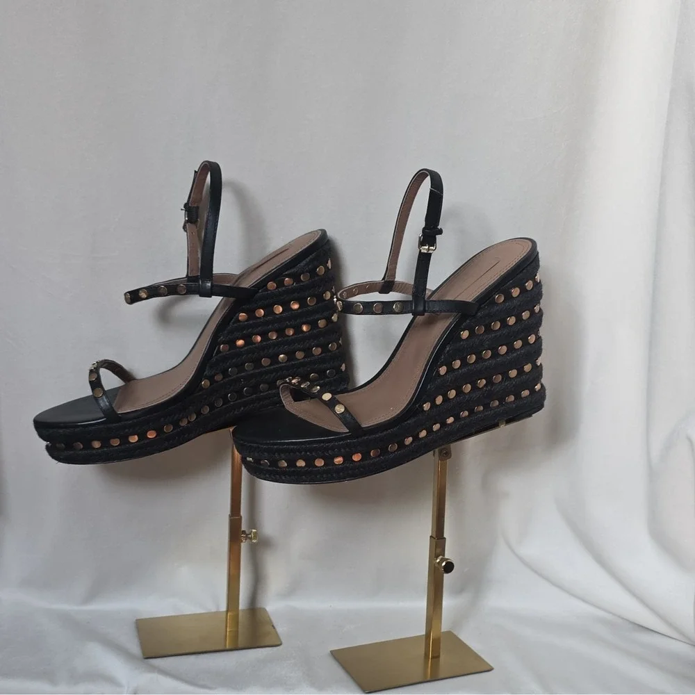 BCBGMAXAZRIA Paige Women's Black Calf Leather Studded Wedge 10M